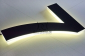 Rückseitig beleuchtete Buchstabe (mit Halo-Effekt)