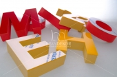 3D-Buchstaben, Logos, Zahlen und Dekorationen aus Plexiglas und/oder Styrodur